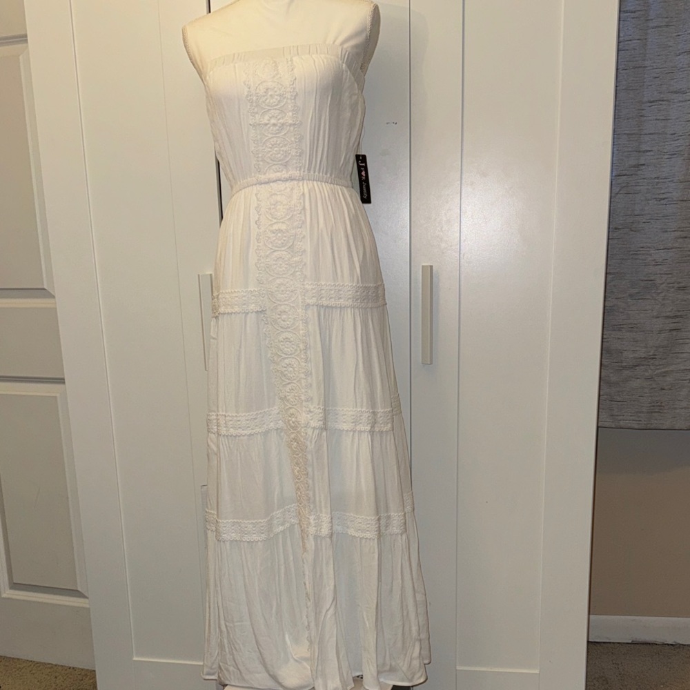 J for Justify Strapless White Lace Dress
